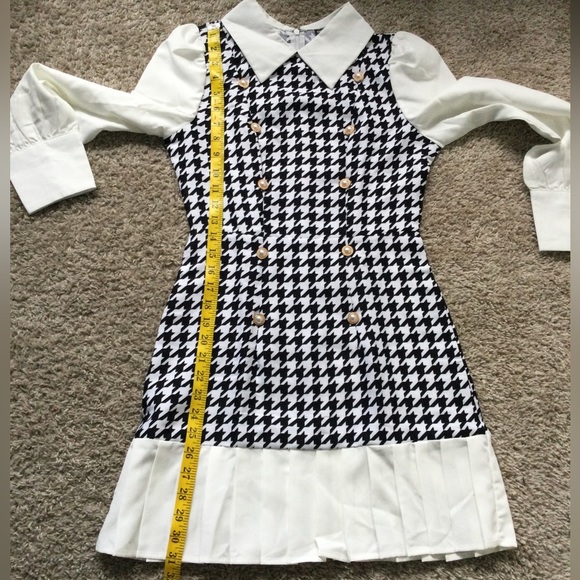 π₯π₯HOST PICπ₯π₯ Slayr Houndstooth Panel Puff Sleeve Pleated Hem Dress - Picture 6 of 13